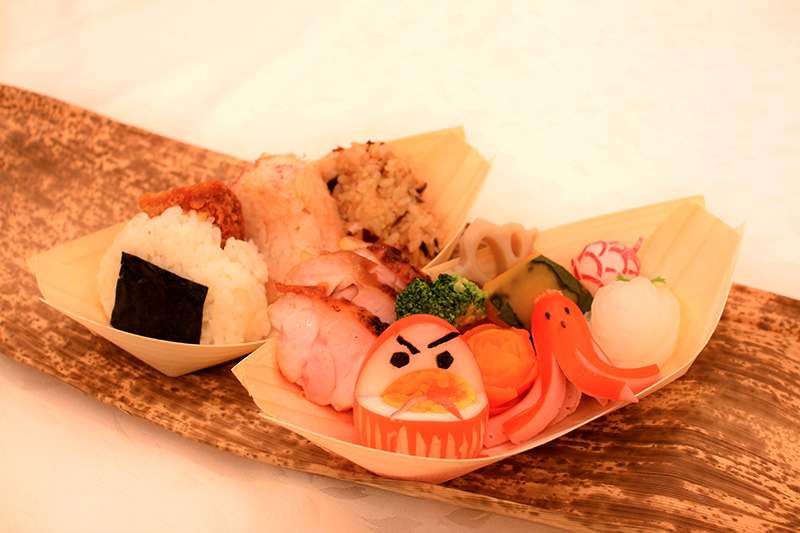 満点弁当100円