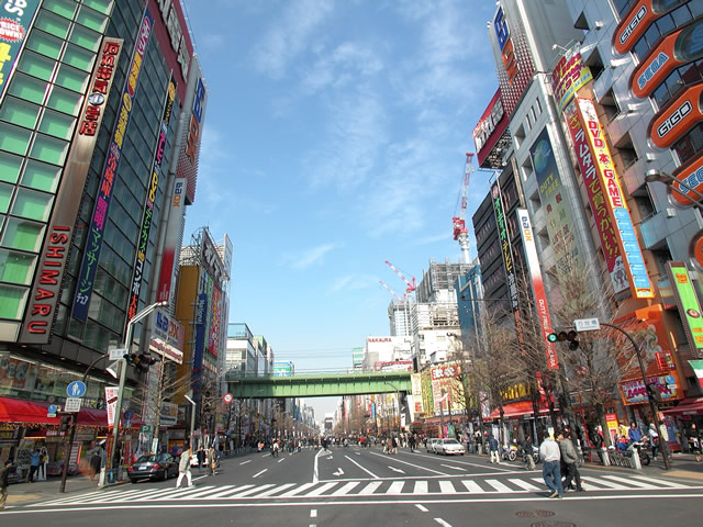 秋葉原